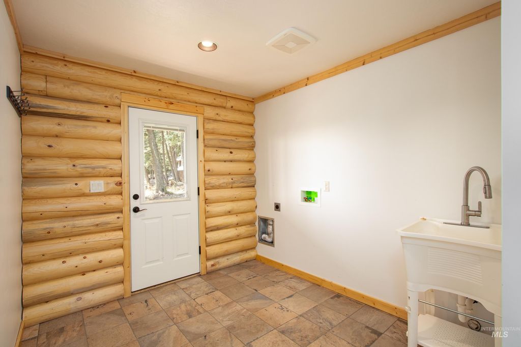 1539 West Mountain Rd, Donnelly, ID 83615 photo 23