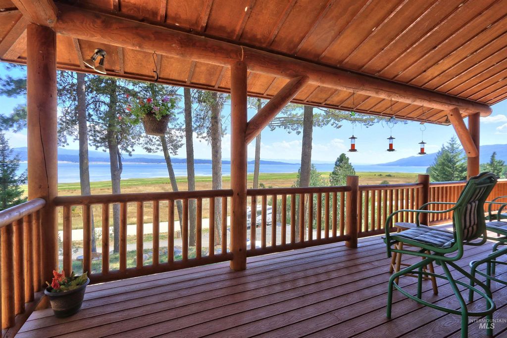 1539 West Mountain Rd, Donnelly, ID 83615 photo 5