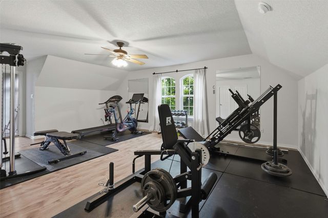 106 Bear Path Trail, Fort Worth, TX 76126