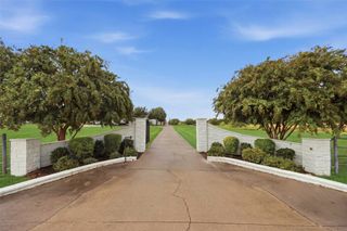 106 Bear Path Trail, Fort Worth, TX 76126