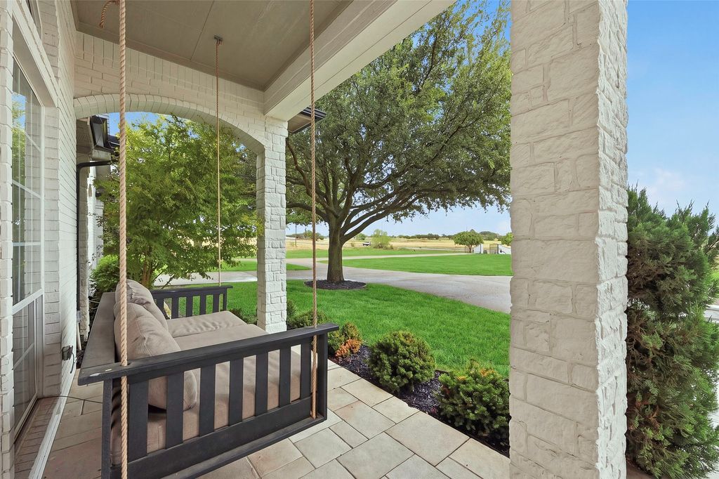 106 Bear Path Trail, Fort Worth, TX 76126 — photo 4
