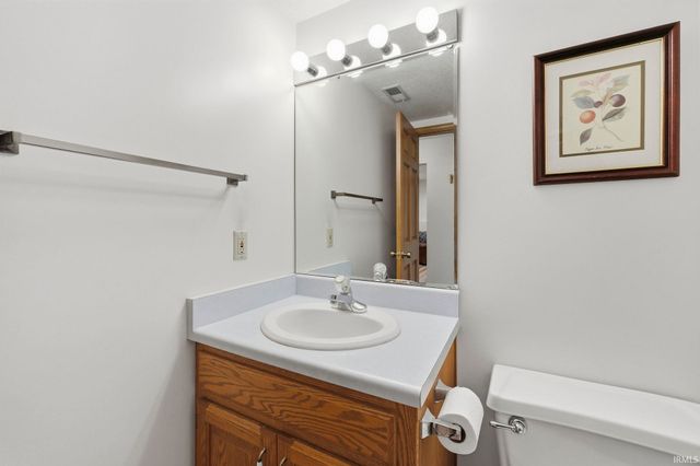 335 Northwest Passage Trail, Fort Wayne, IN 46825
