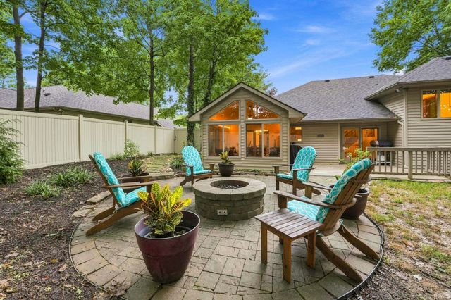 335 Northwest Passage Trail, Fort Wayne, IN 46825