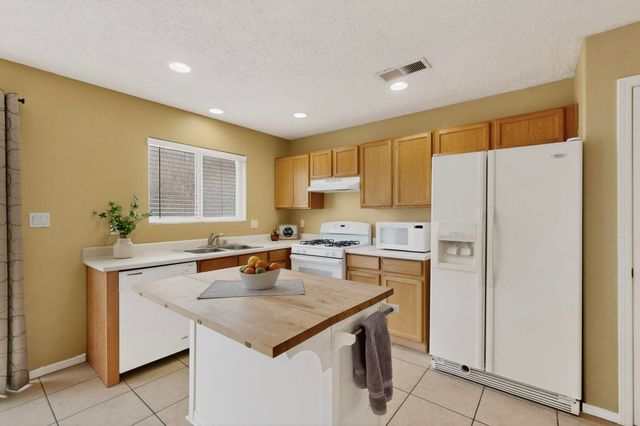 10924 Jicama Way SE, Albuquerque, NM 87123