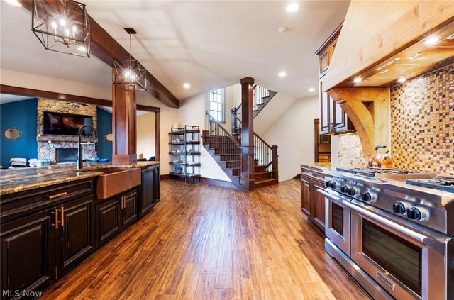 1130 Fox Den Trail, Canfield, OH 44406