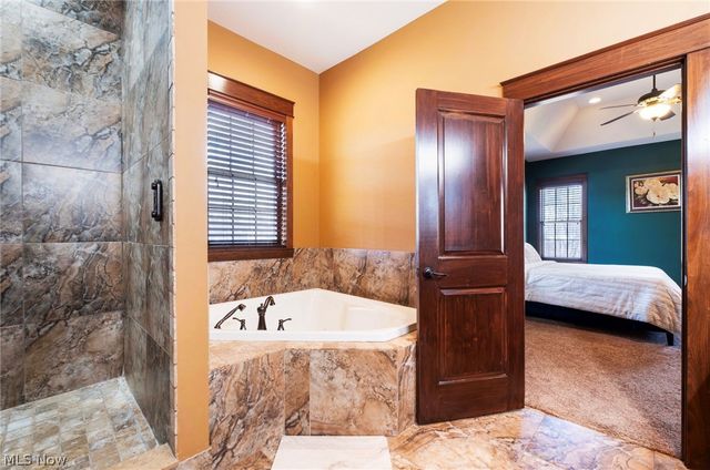 1130 Fox Den Trail, Canfield, OH 44406