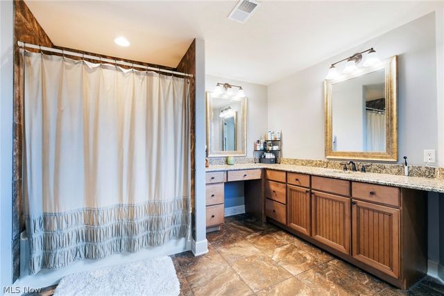 1130 Fox Den Trail, Canfield, OH 44406