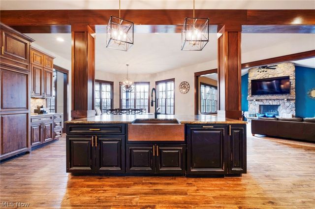 1130 Fox Den Trail, Canfield, OH 44406