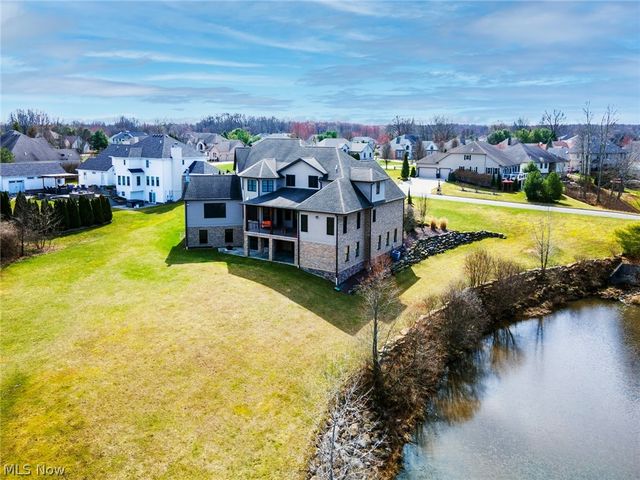 1130 Fox Den Trail, Canfield, OH 44406