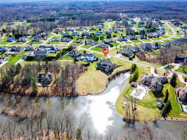 1130 Fox Den Trail, Canfield, OH 44406