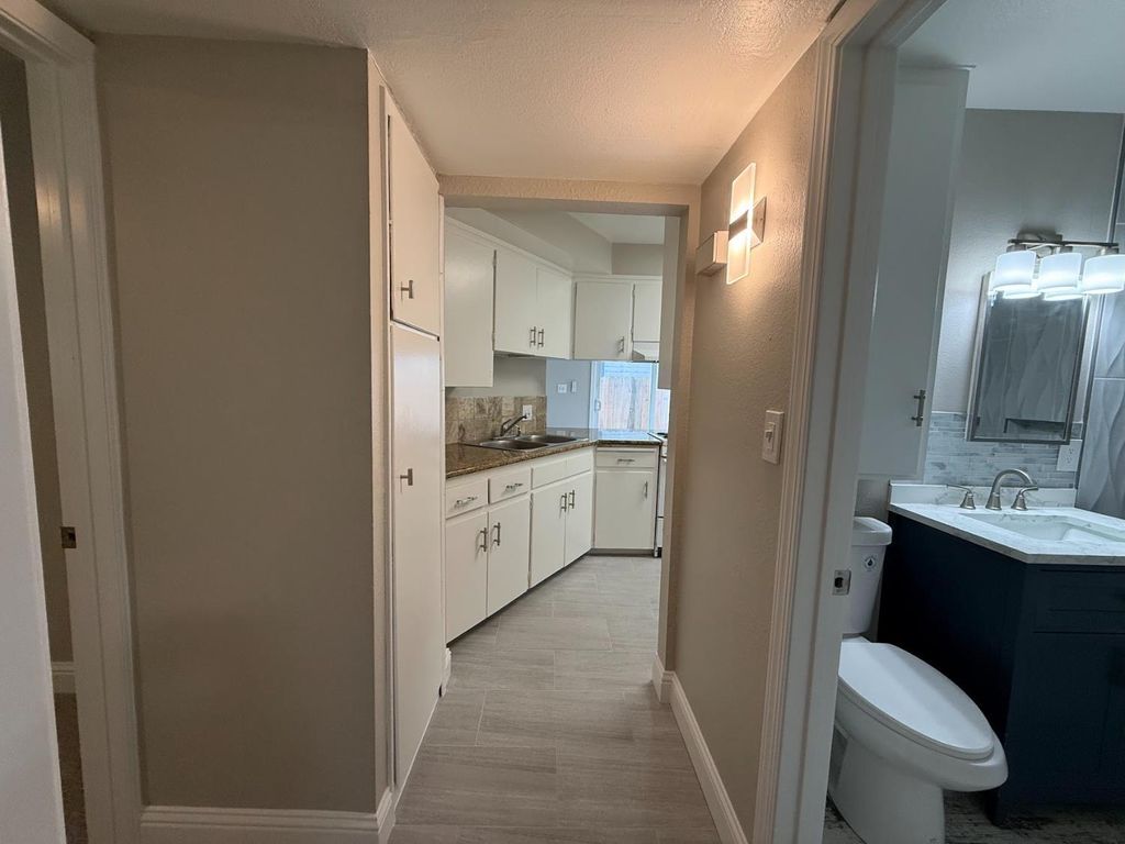 Image 12 of property listing at 1205 F Street, Reedley, CA 93654