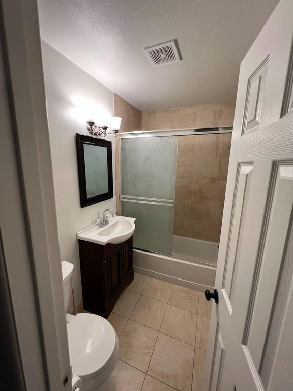 Image 26 of property listing at 1205 F Street, Reedley, CA 93654