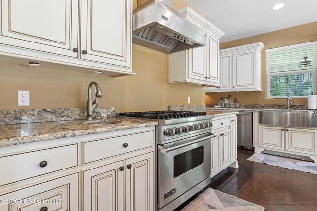 22345 Blackwell Farm Road, Saucier, MS 39574