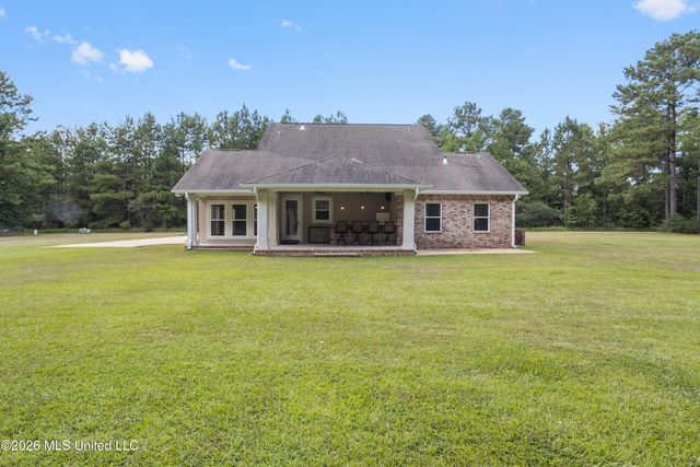 22345 Blackwell Farm Road, Saucier, MS 39574