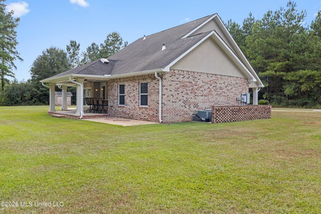 22345 Blackwell Farm Road, Saucier, MS 39574