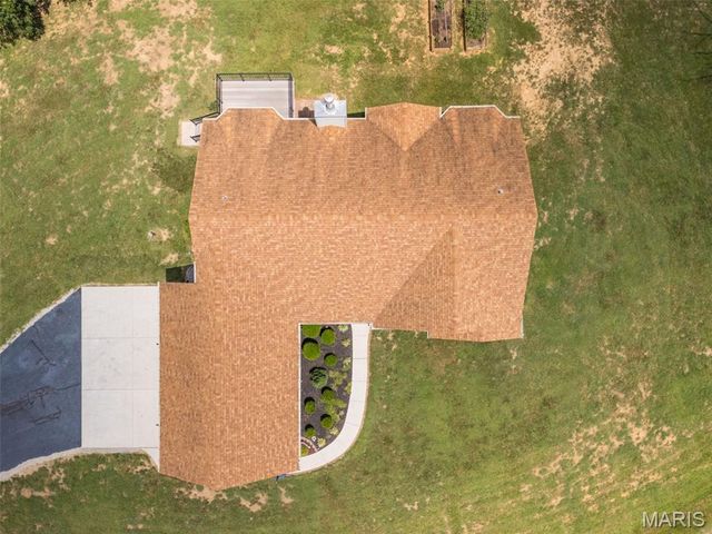 4425 Johnson Ridge Estates Road, Bloomsdale, MO 63627