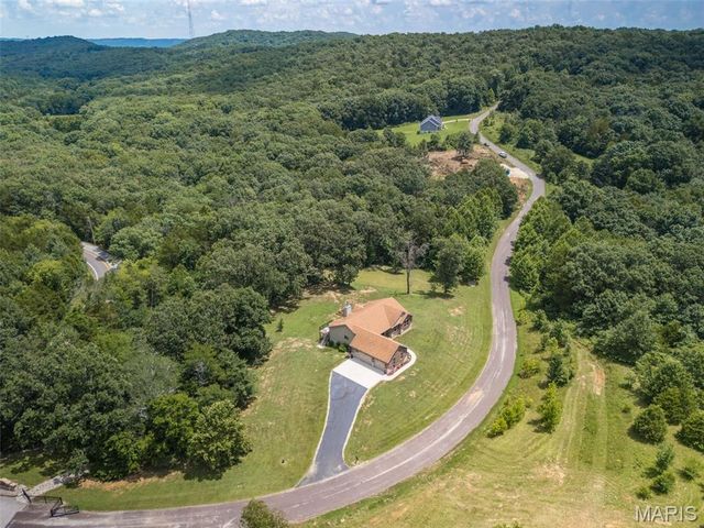 4425 Johnson Ridge Estates Road, Bloomsdale, MO 63627