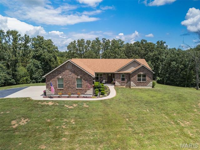 4425 Johnson Ridge Estates Road, Bloomsdale, MO 63627
