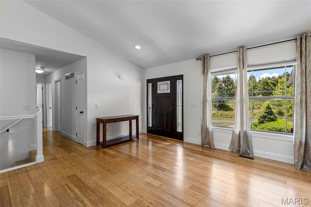 4425 Johnson Ridge Estates Road, Bloomsdale, MO 63627