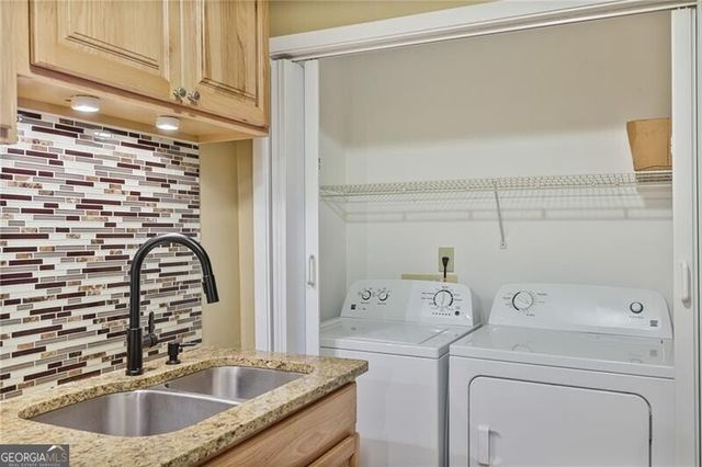 1014 Dunbar Drive, Atlanta, GA 30338