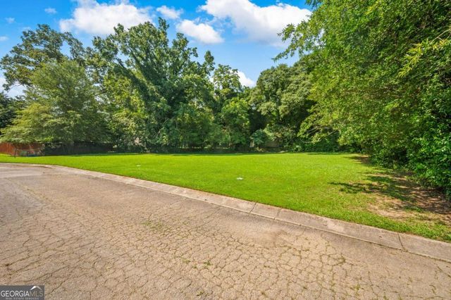 755 Dunaire Way, Jonesboro, GA 30238