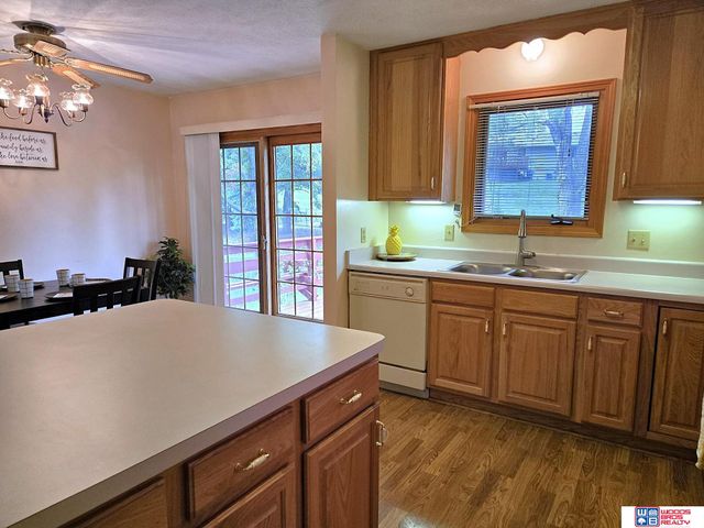 817 W Leon Drive, Lincoln, NE 68521