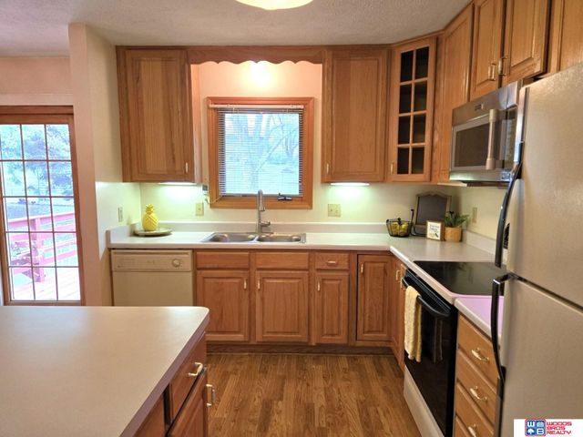 817 W Leon Drive, Lincoln, NE 68521