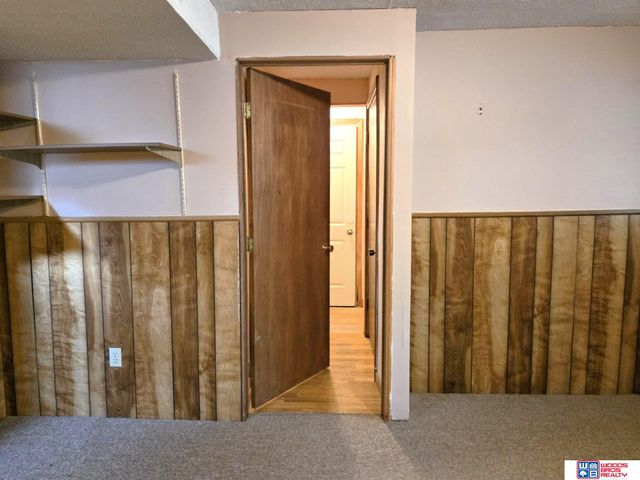 817 W Leon Drive, Lincoln, NE 68521