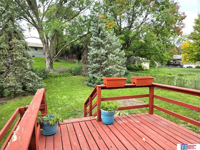 817 W Leon Drive, Lincoln, NE 68521