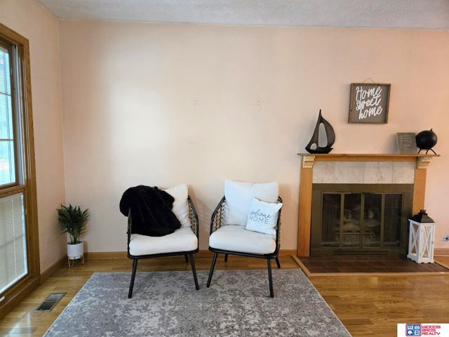 817 W Leon Drive, Lincoln, NE 68521