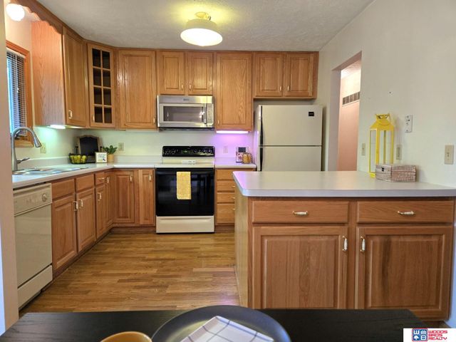 817 W Leon Drive, Lincoln, NE 68521