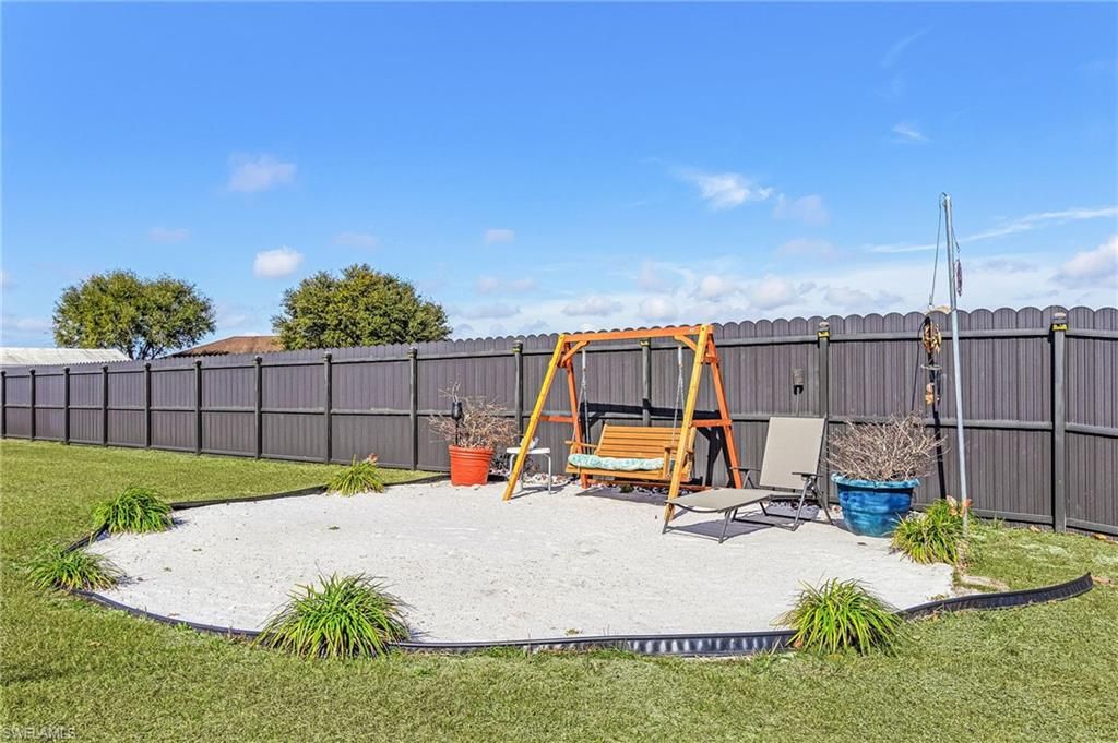 9032 Meadow CIR, LABELLE, FL 33935 — photo 3