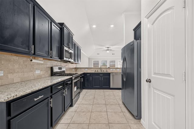22531 Mary Rogers Trail, Richmond, TX 77469