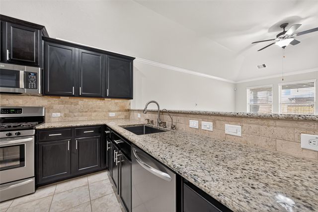 22531 Mary Rogers Trail, Richmond, TX 77469