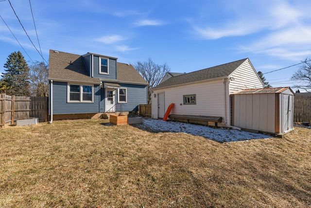 425 N Webster STREET, Port Washington, WI 53074