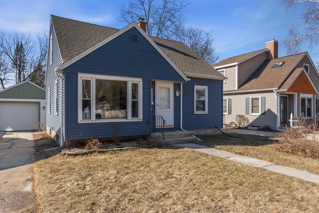425 N Webster STREET, Port Washington, WI 53074