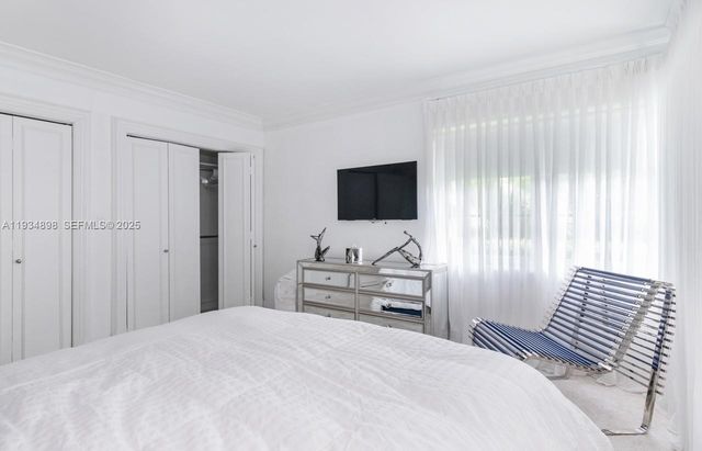 286 Bal Bay Dr 4, Bal Harbour, FL 33154