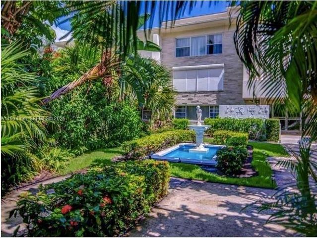 286 Bal Bay Dr 4, Bal Harbour, FL 33154