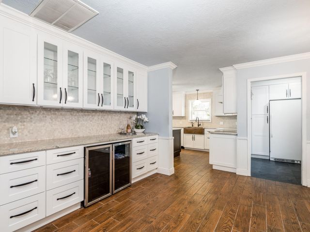 8003 Twining Oaks Lane, Spring, TX 77379