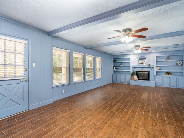 8003 Twining Oaks Lane, Spring, TX 77379