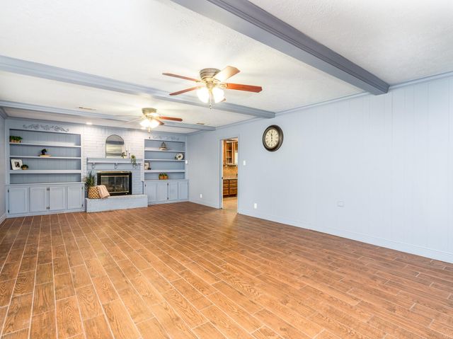 8003 Twining Oaks Lane, Spring, TX 77379