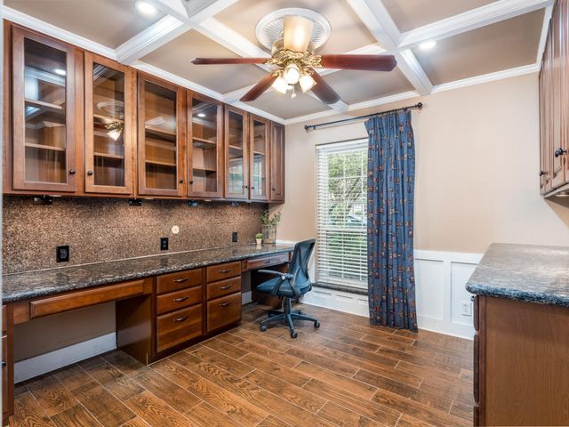 8003 Twining Oaks Lane, Spring, TX 77379