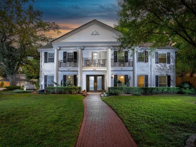 8003 Twining Oaks Lane, Spring, TX 77379