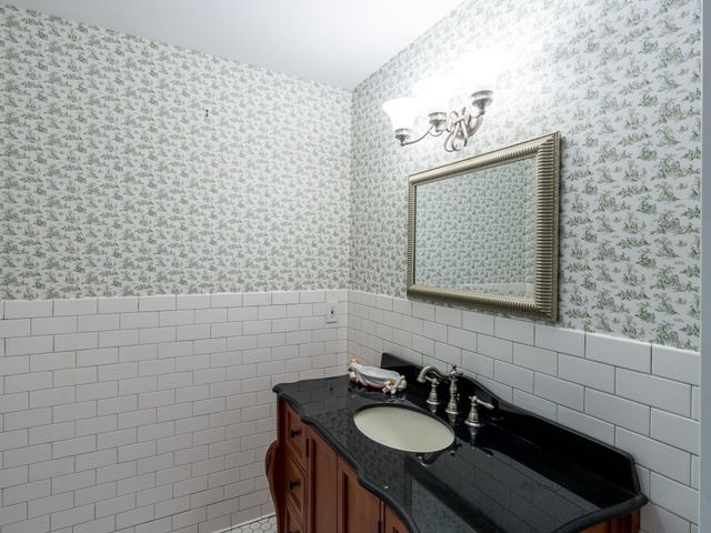 8003 Twining Oaks Lane, Spring, TX 77379