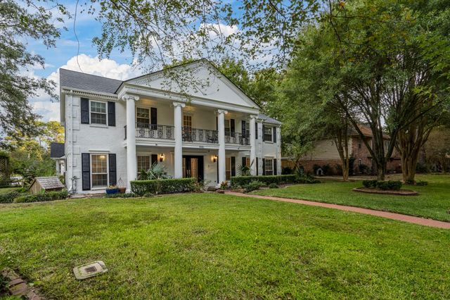 8003 Twining Oaks Lane, Spring, TX 77379