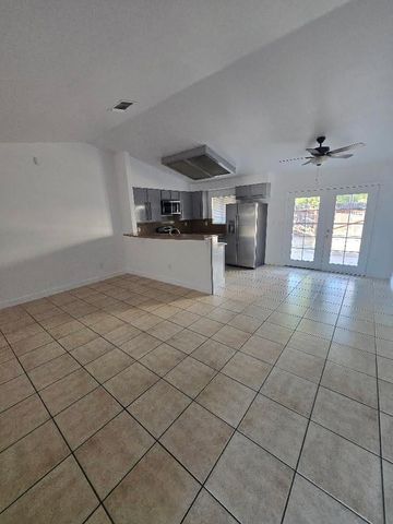 6585 Rancho Pico Way, Sacramento, CA 95828