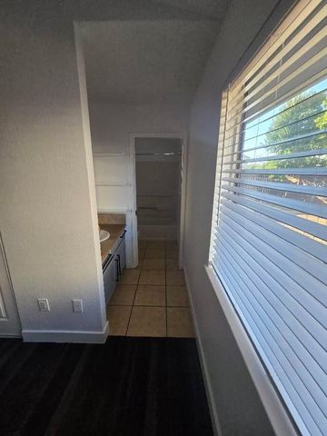 6585 Rancho Pico Way, Sacramento, CA 95828