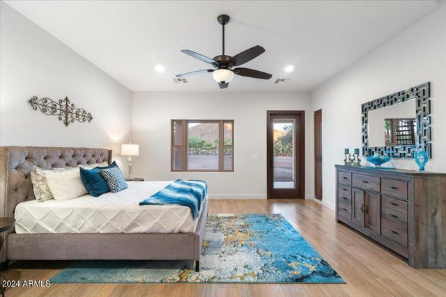 36648 N 27TH Avenue, Phoenix, AZ 85086