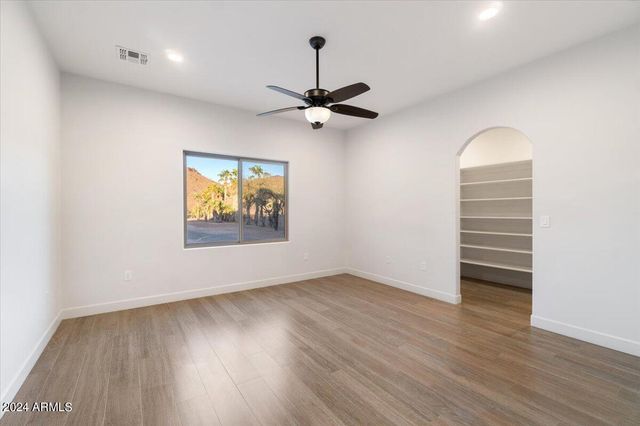 36648 N 27TH Avenue, Phoenix, AZ 85086