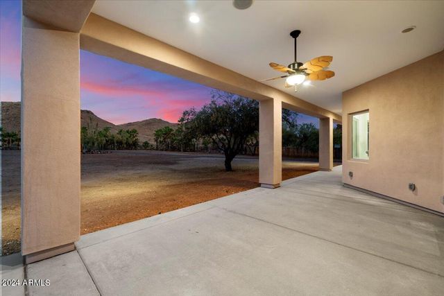 36648 N 27TH Avenue, Phoenix, AZ 85086